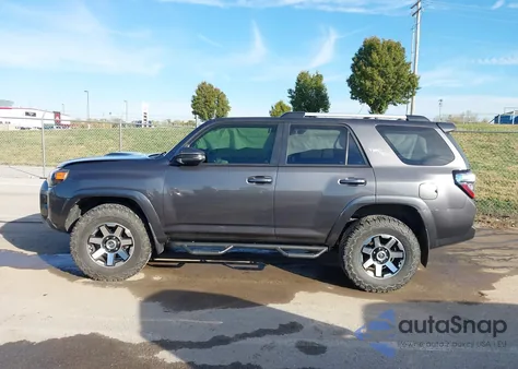 2018 Toyota 4Runner Trd Off Road Premium from USA, damaged, VIN JTEBU5JR8J5591959